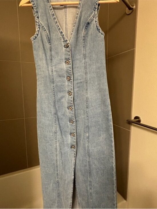 Sleeveless Denim Mini Dress - Picture 2 of 2